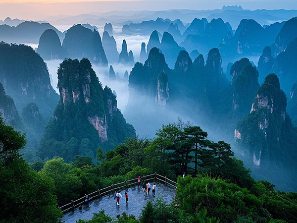 張家界旅游淡季攻略：超值體驗，性?xún)r(jià)比超高！